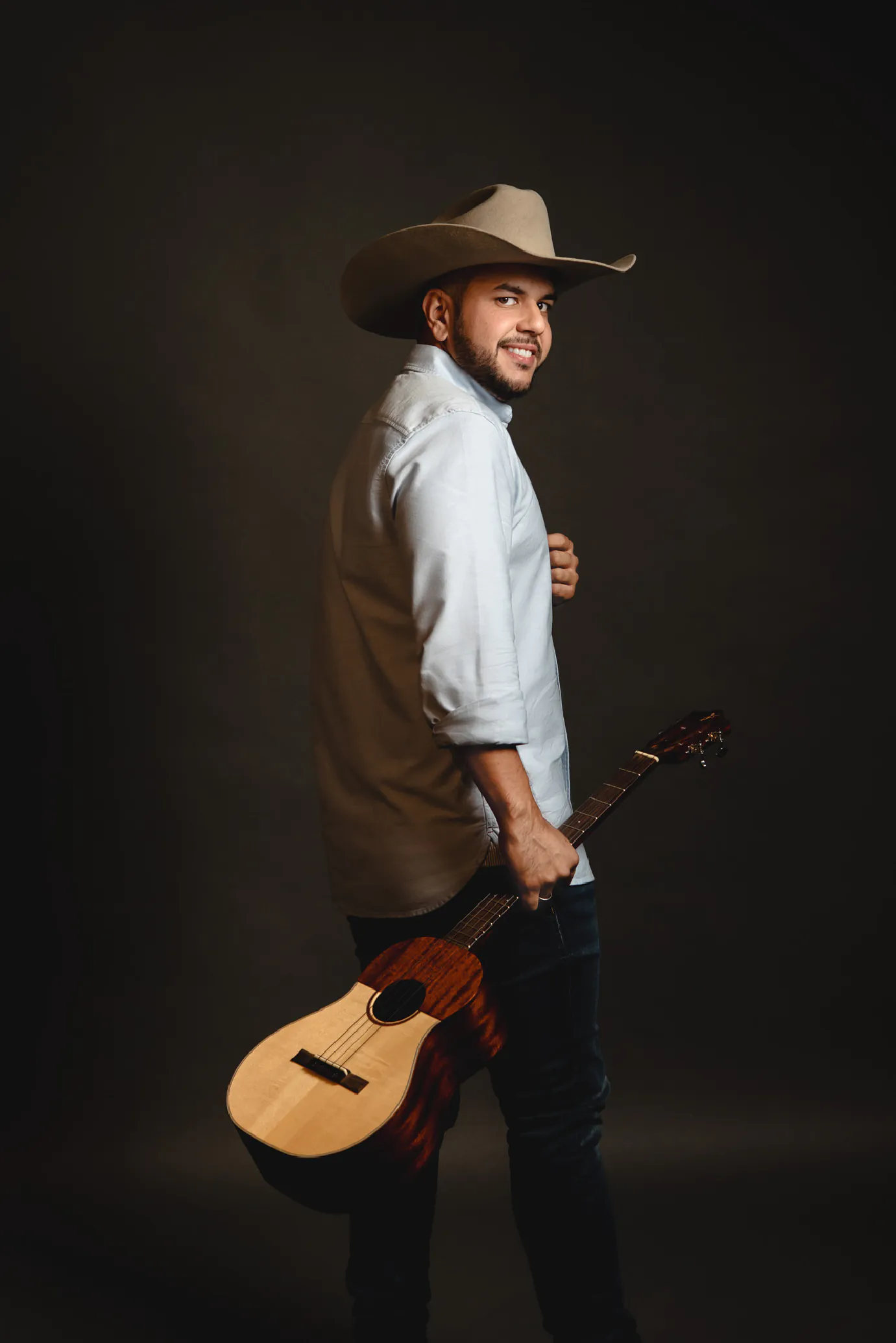 Cesar Mendoza en concierto